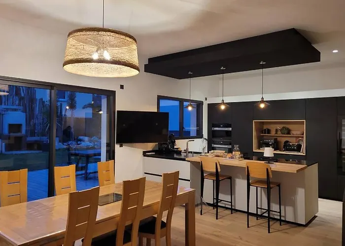 Вилла La Thelma 5 Etoiles, Piscine, Sauna Et Jacuzzi