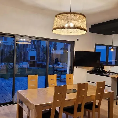 La Thelma 5 Etoiles, Piscine, Sauna Et Jacuzzi * Granville