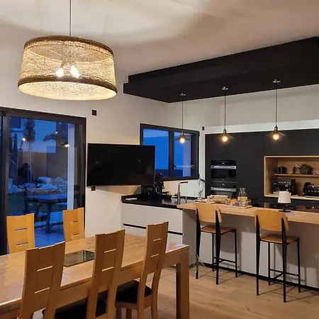 Villa La Thelma 5 Etoiles, Piscine, Sauna Et Jacuzzi