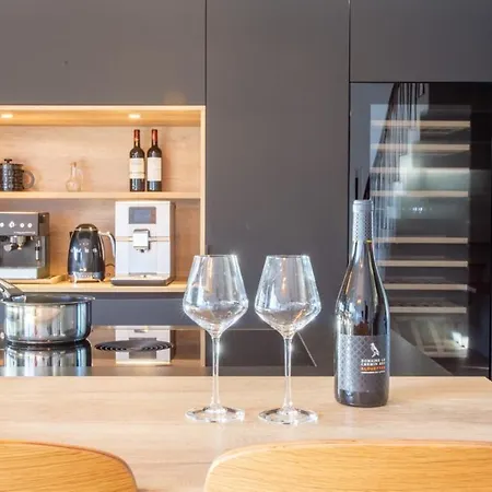 La Thelma 5 Etoiles, Piscine, Sauna Et Jacuzzi