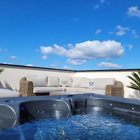 Villa La Thelma 5 Etoiles, Piscine, Sauna Et Jacuzzi