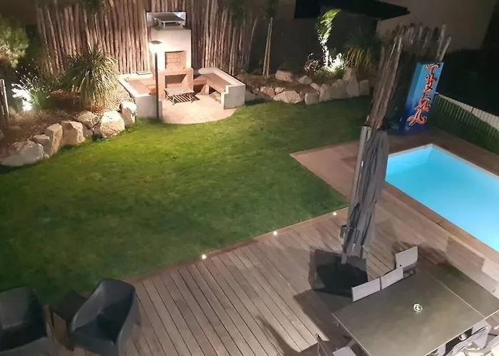 La Thelma 5 étoiles, Piscine, Sauna Et Jacuzzi