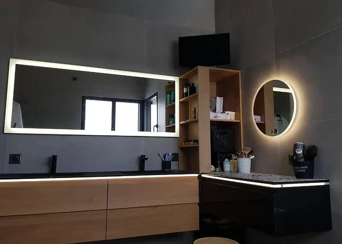 La Thelma 5 étoiles, Piscine, Sauna Et Jacuzzi * Granville