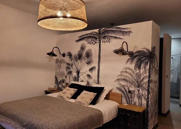 La Thelma 5 étoiles, Piscine, Sauna Et Jacuzzi *