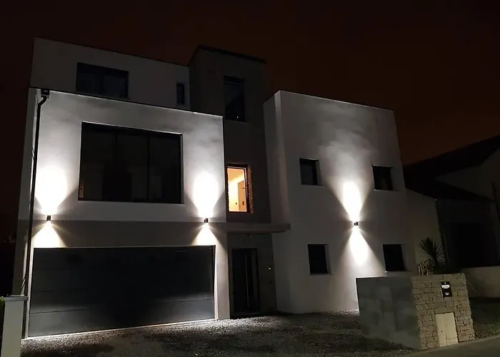 Villa La Thelma 5 étoiles, Piscine, Sauna Et Jacuzzi *